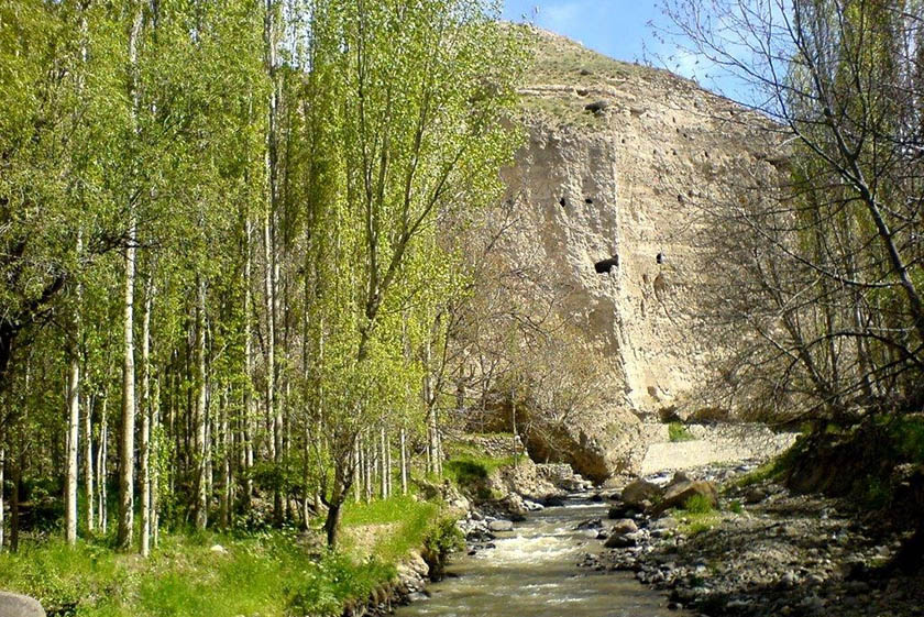 ۱۷ پیشنهاد جذاب جاهای دیدنی اطراف تبریز