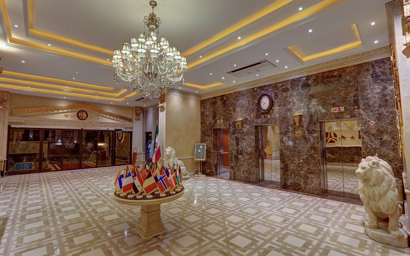 هتل بزرگ ۲ تهران