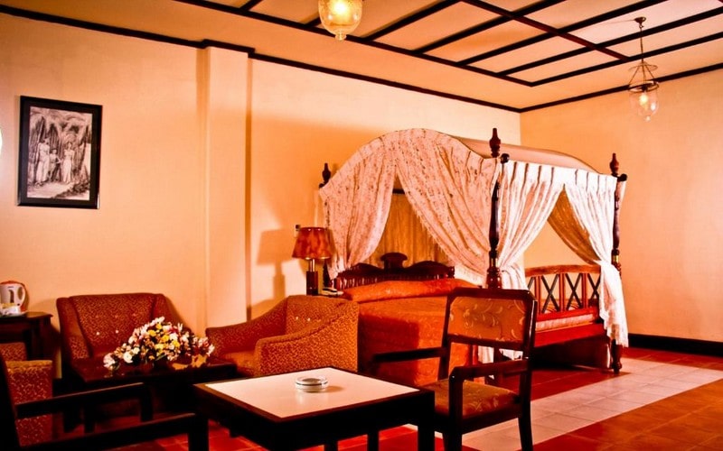 هتل Grand Oriental Hotel Colombo