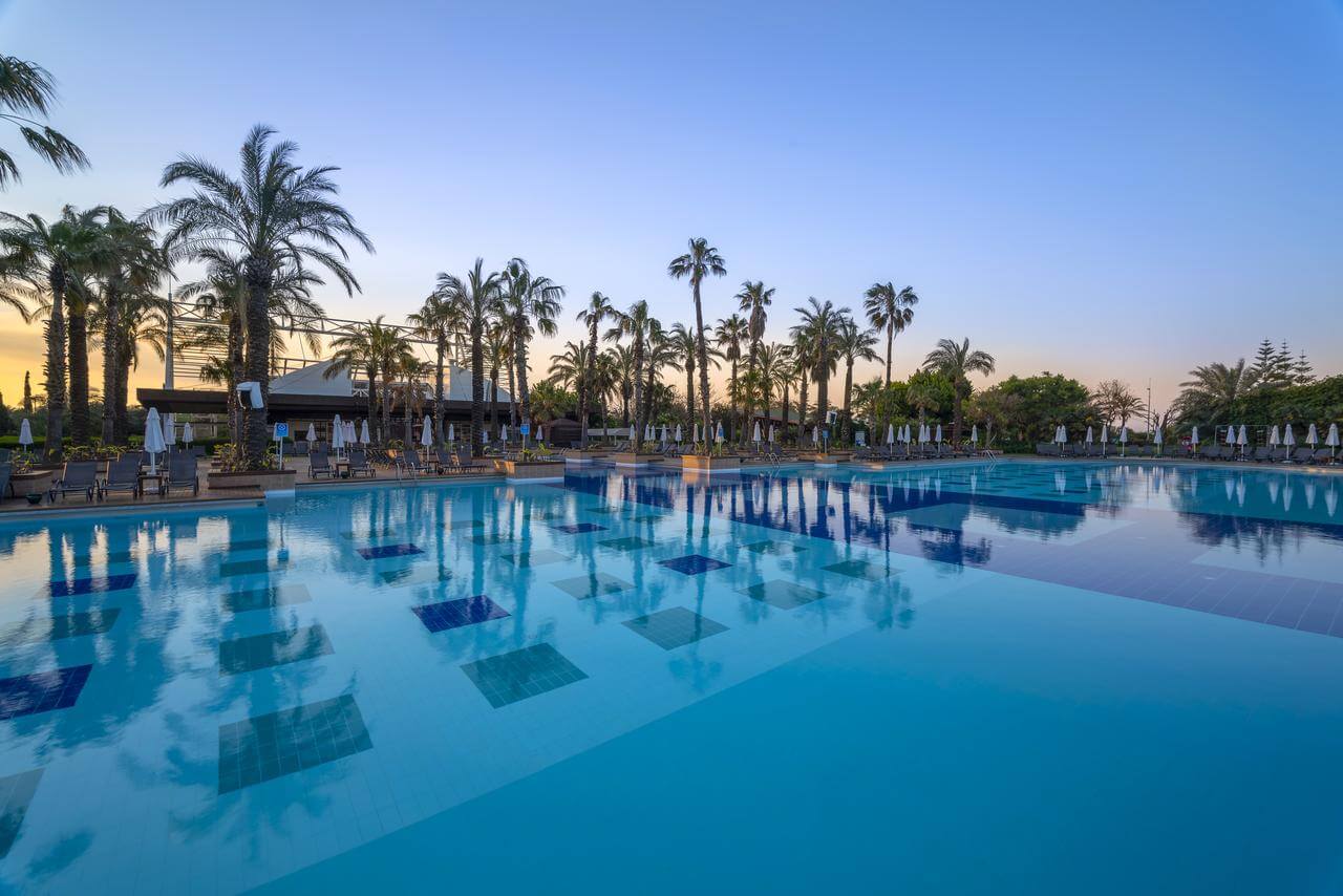 هتل Concorde De Luxe Resort Antalya