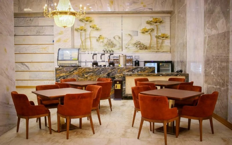 هتل آپارتمان گراناز چابهار