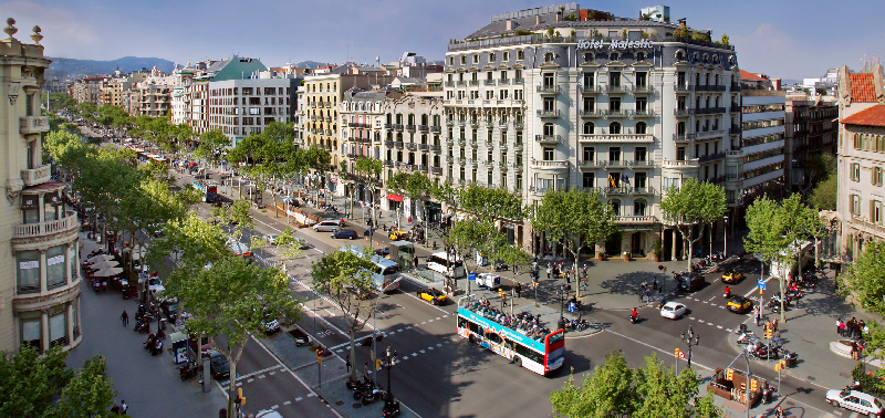 خیابان گراسیا بارسلونا