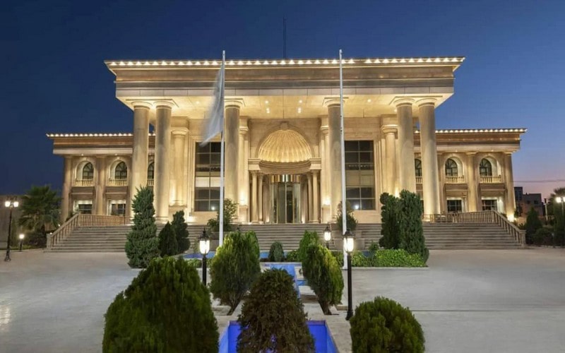 هتل سیب و نار یزد