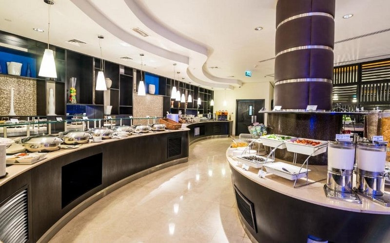 هتل Holiday Inn Express Dubai Airport