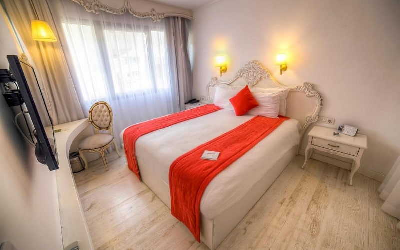 هتل Hotel Beyond Izmir