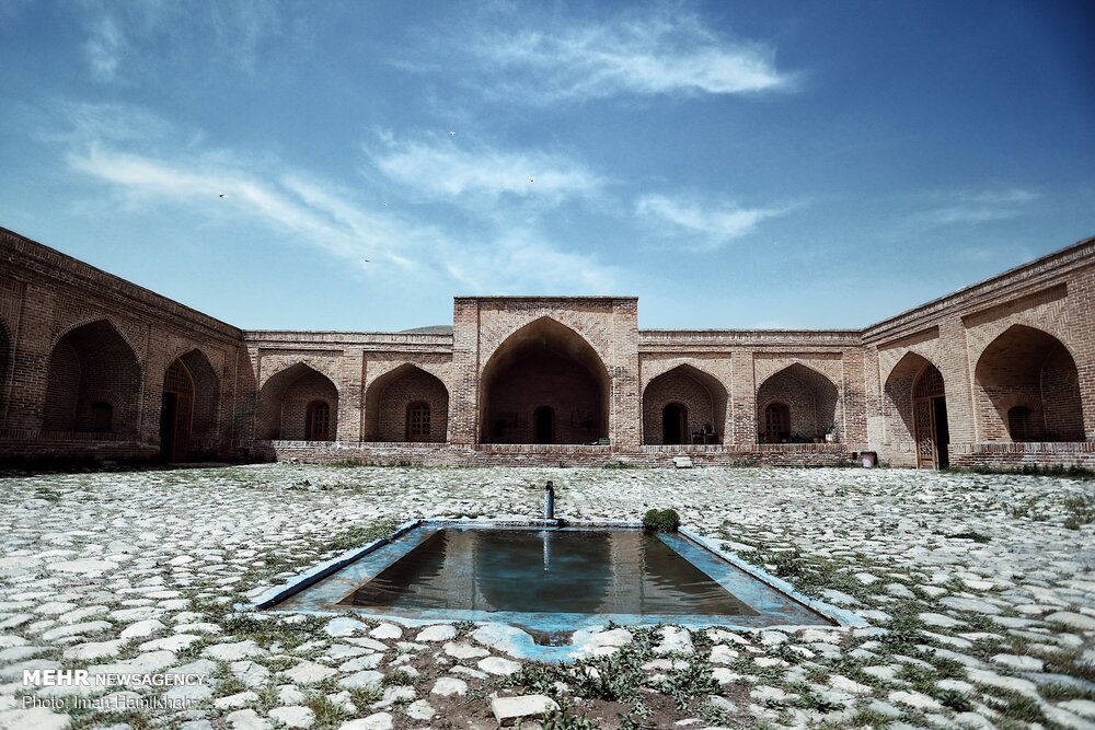 ۲۳ جای دیدنی تویسرکان | بهشت سرسبز غرب