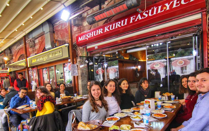 رستوران کورو فاسولیچی ارزینجانلی علی بابا استانبول