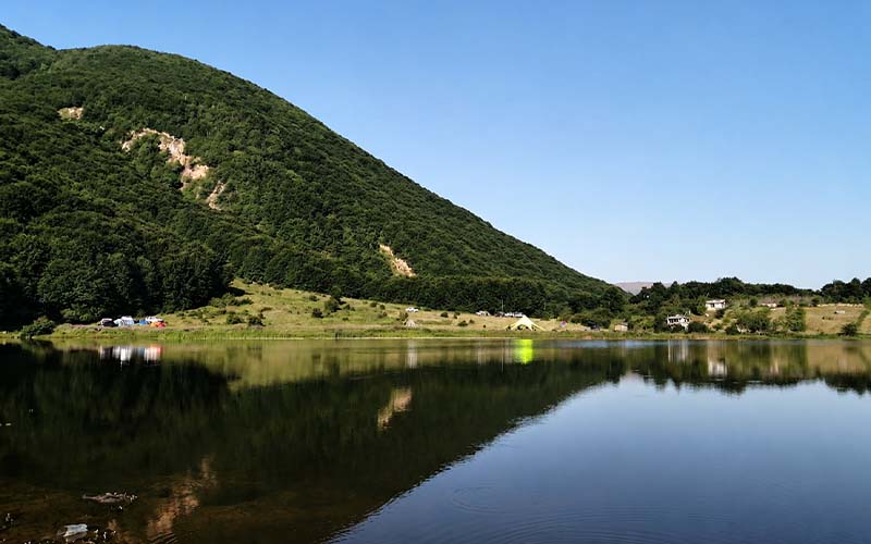 دریاچه ویستان کجاست؟ مسیر دسترسی، تفریحات و جاهای دیدنی