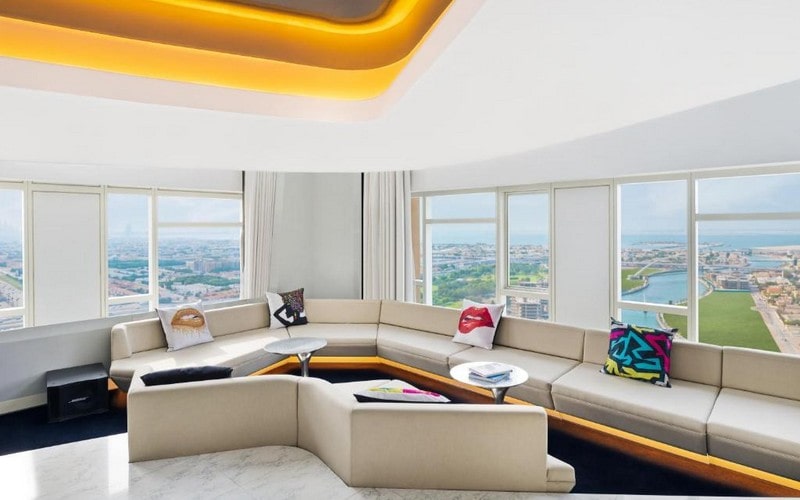 هتل V Hotel Dubai Curio Collection by Hilton