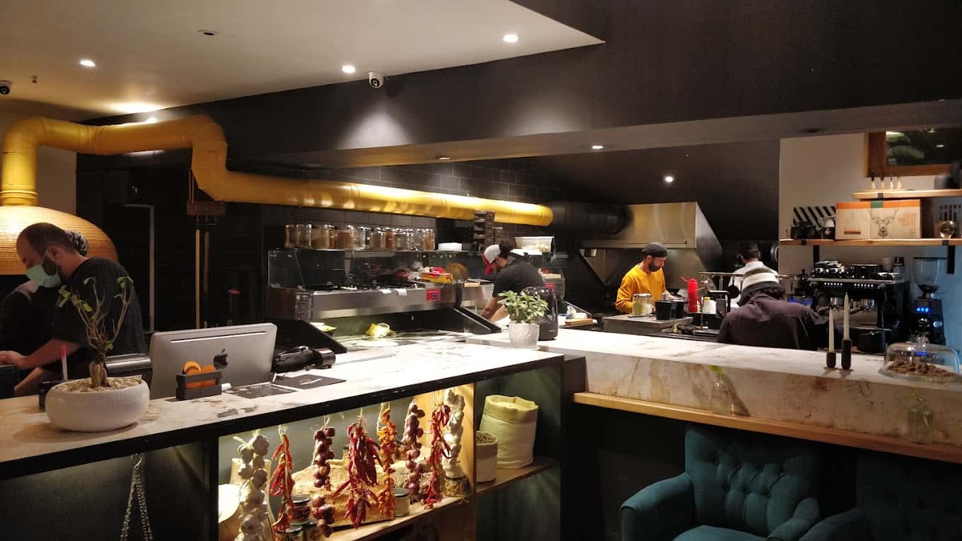 برای بهترین پیتزا ناپولیتن تهران کجا بریم؟