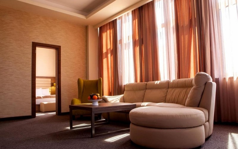 هتل President Hotel by Hrazdan CJSC Yerevan
