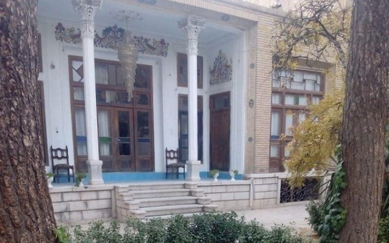 اقامتگاه بومگردی نصف جهان اصفهان