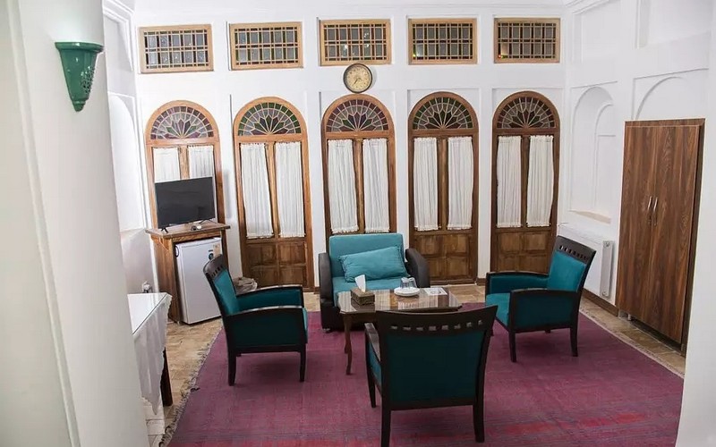 هتل سنتی مظفر یزد