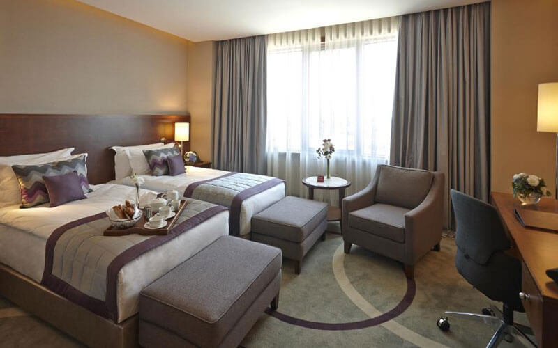 هتل Crowne Plaza Istanbul Oryapark
