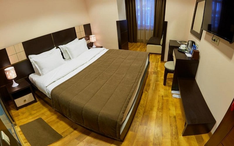 هتل Hotel Lilia Yerevan