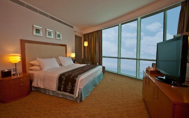 هتل Hilton Doha West Bay