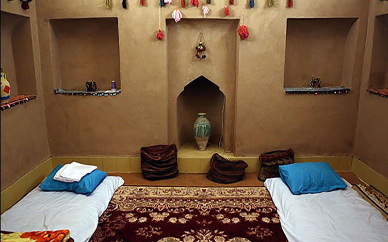 هتل سنتی خالو میرزا اردکان