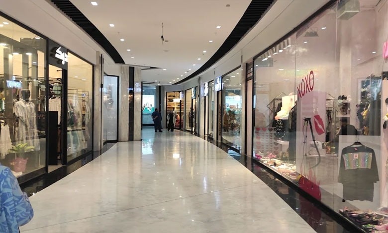 نیایش مال کجاست؟ | آدرس، امکانات و فروشگاه ها