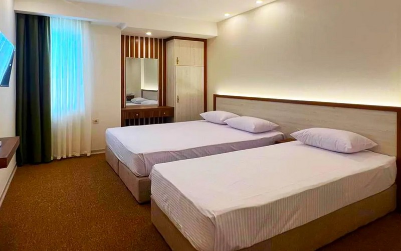 هتل آپارتمان مناجات مشهد