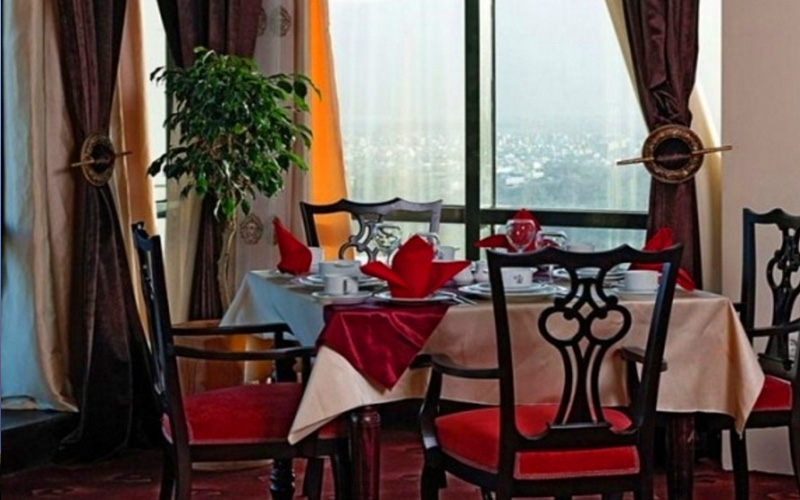 هتل بزرگ چمران شیراز