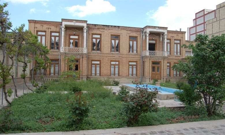 ۱۶ خانه تاریخی تبریز | راز پله های مارپیچ و راهروهای مخفی