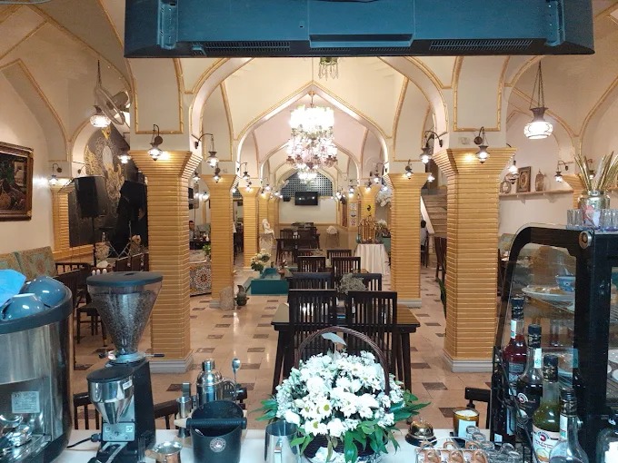 بهترین رستوران های سنتی تهران با عکس و آدرس