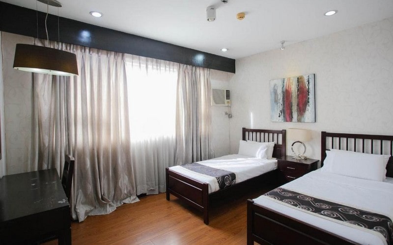 هتل Diamond Suites and Residences Cebu