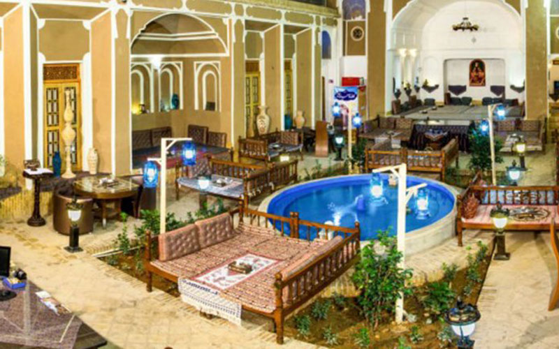 هتل حاج ملک میبد