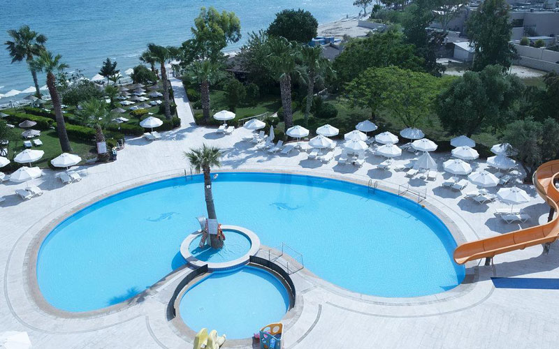 هتل The Holiday Resort Hotel Didim