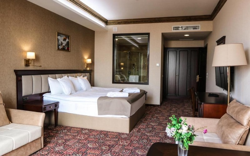 هتل Konyak Hotel Yerevan
