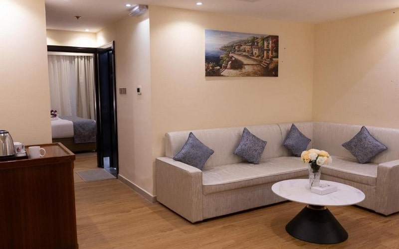 هتل Vendome Plaza Hotel Dubai