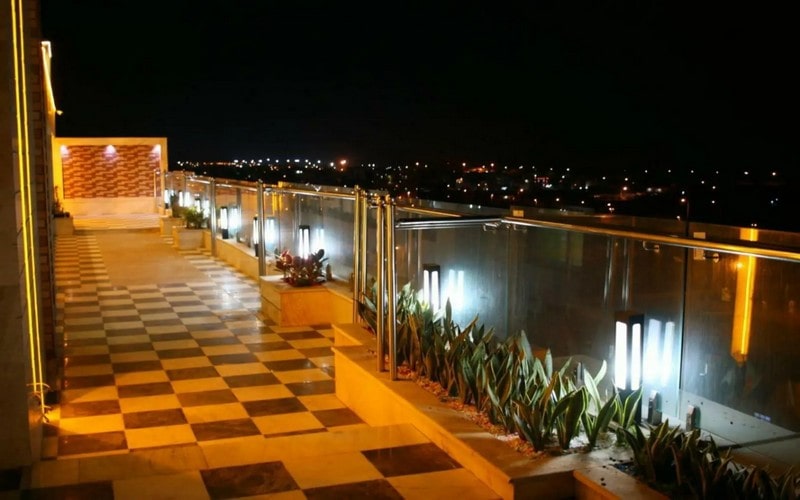 هتل آپارتمان گراناز چابهار