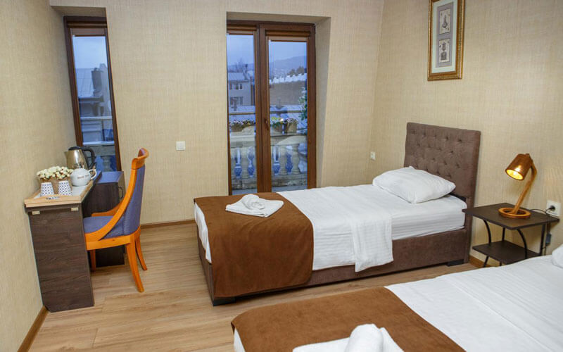 هتل Hotel Arc Tbilisi