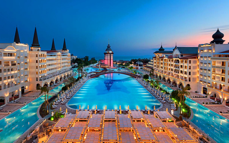 هتل Titanic Mardan Palace Antalya