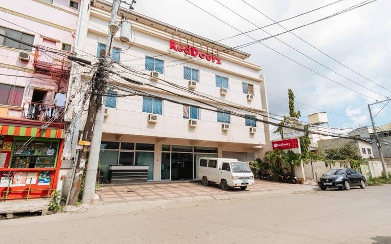 هتل RedDoorz @ Bonifacio St Cebu