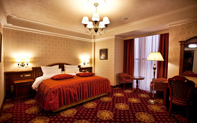 هتل Multi Grand Pharaon Hotel Yerevan