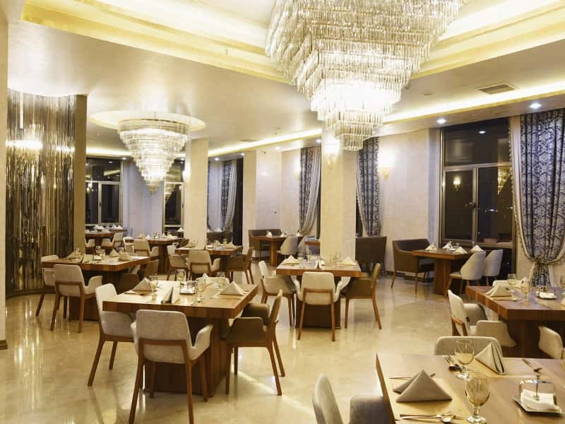 صبحانه سلف سرویس در تهران کجا بریم؟