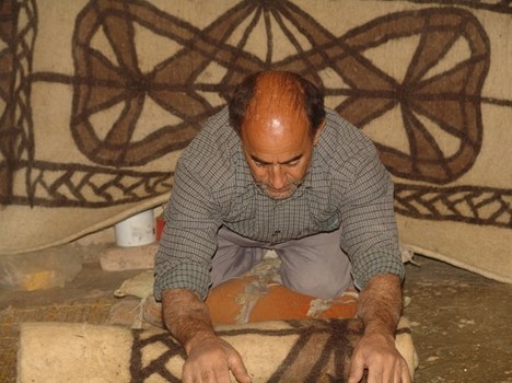 صنایع دستی و سوغاتی های ایلام