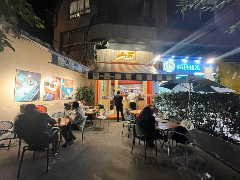 بهترین برگر تهران را کجا بخوریم؟ | از گرانترین تا ارزانترین برگر