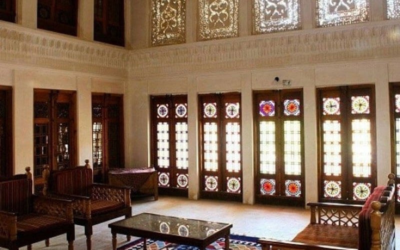 هتل تاریخی خانه آقازاده ابرکوه یزد