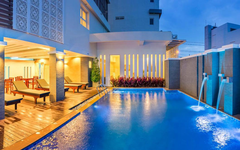 هتل Ratana Hotel Rassada SHA Extra Plus Phuket