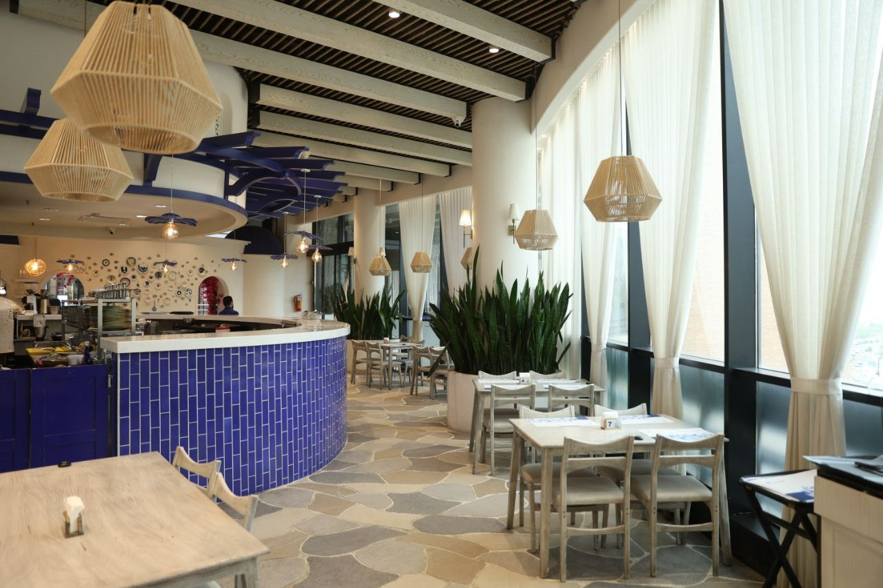 نیایش مال کجاست؟ | آدرس، امکانات و فروشگاه ها