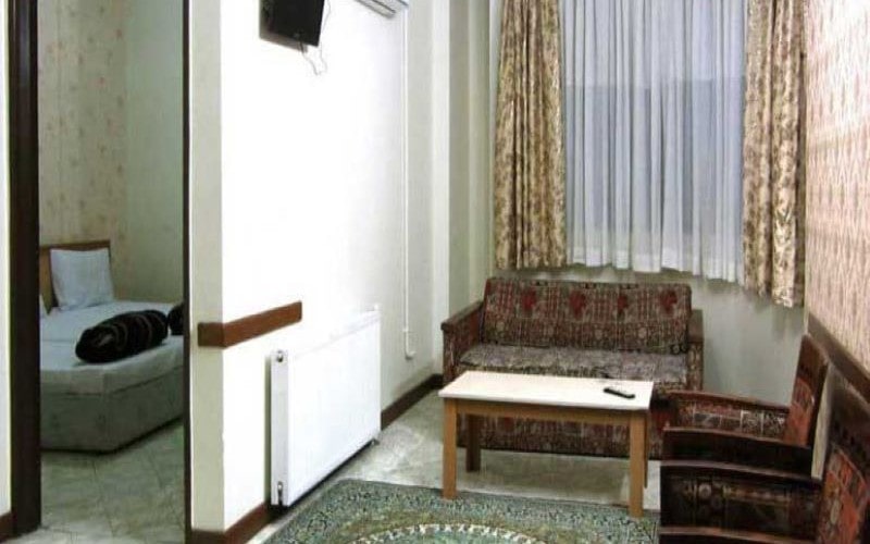 هتل آپارتمان تخت طاووس مشهد
