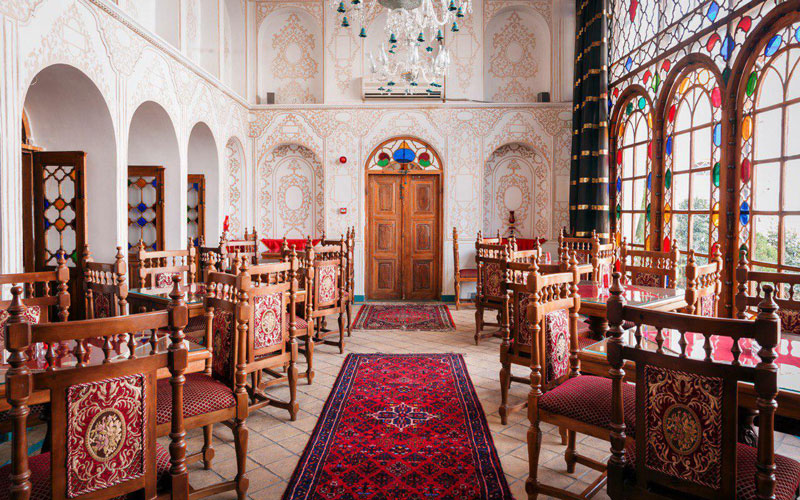 اقامتگاه قصر منشی اصفهان