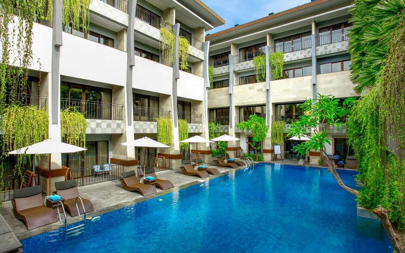 هتل Sol House Bali Legian by Melia Hotels International