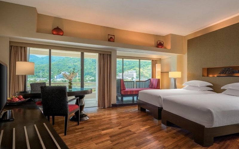 هتل Hilton Phuket Arcadia Resort & Spa