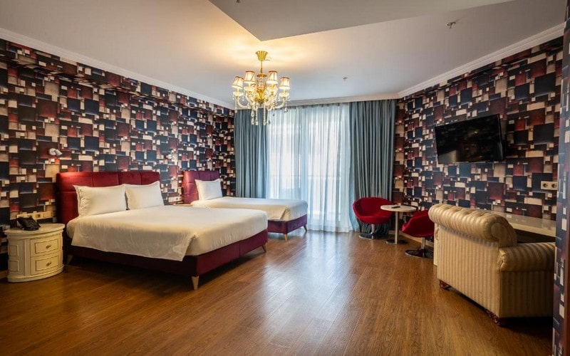 هتل Panorama Lisi Grand Hotel Tbilisi