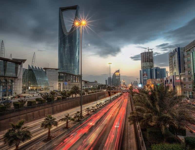 ریاض کجاست و چه جاهای دیدنی دارد؟