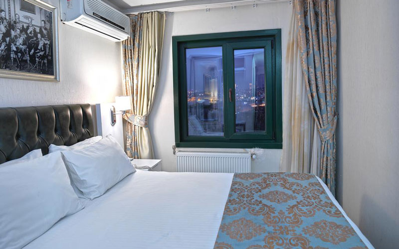 هتل Monarch Hotel Istanbul