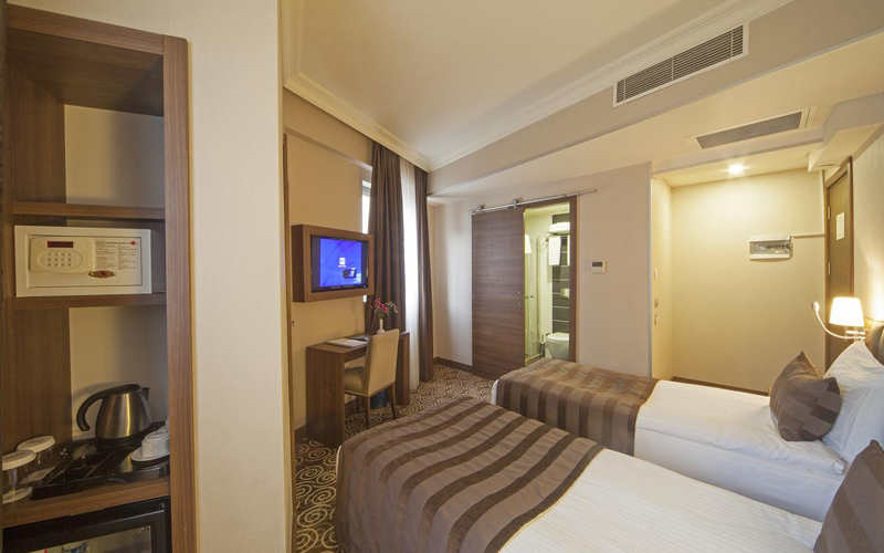 هتل Delta Hotel Istanbul
